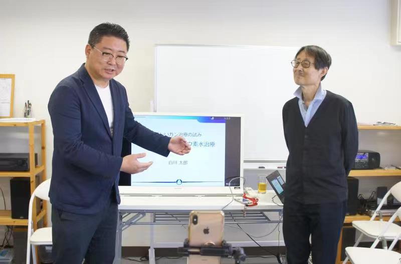 専門家による講演の様子